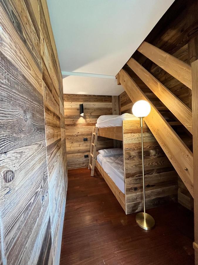 Chalet Mont Blanc De クールマイユール エクステリア 写真